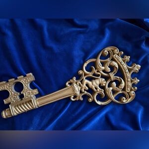 Vintage Ornate Victorian Skeleton Key Coat of Arms Rampant Lion Wall Decor